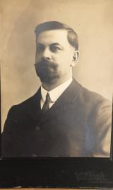 Genealogy Henrichon